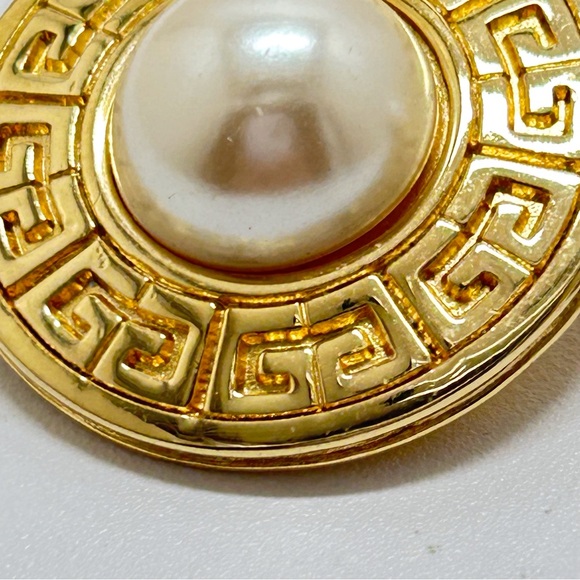 Givenchy, Round Gold And Pearl Cabachon Signature Earrings, Clips - Picture 3 of 6